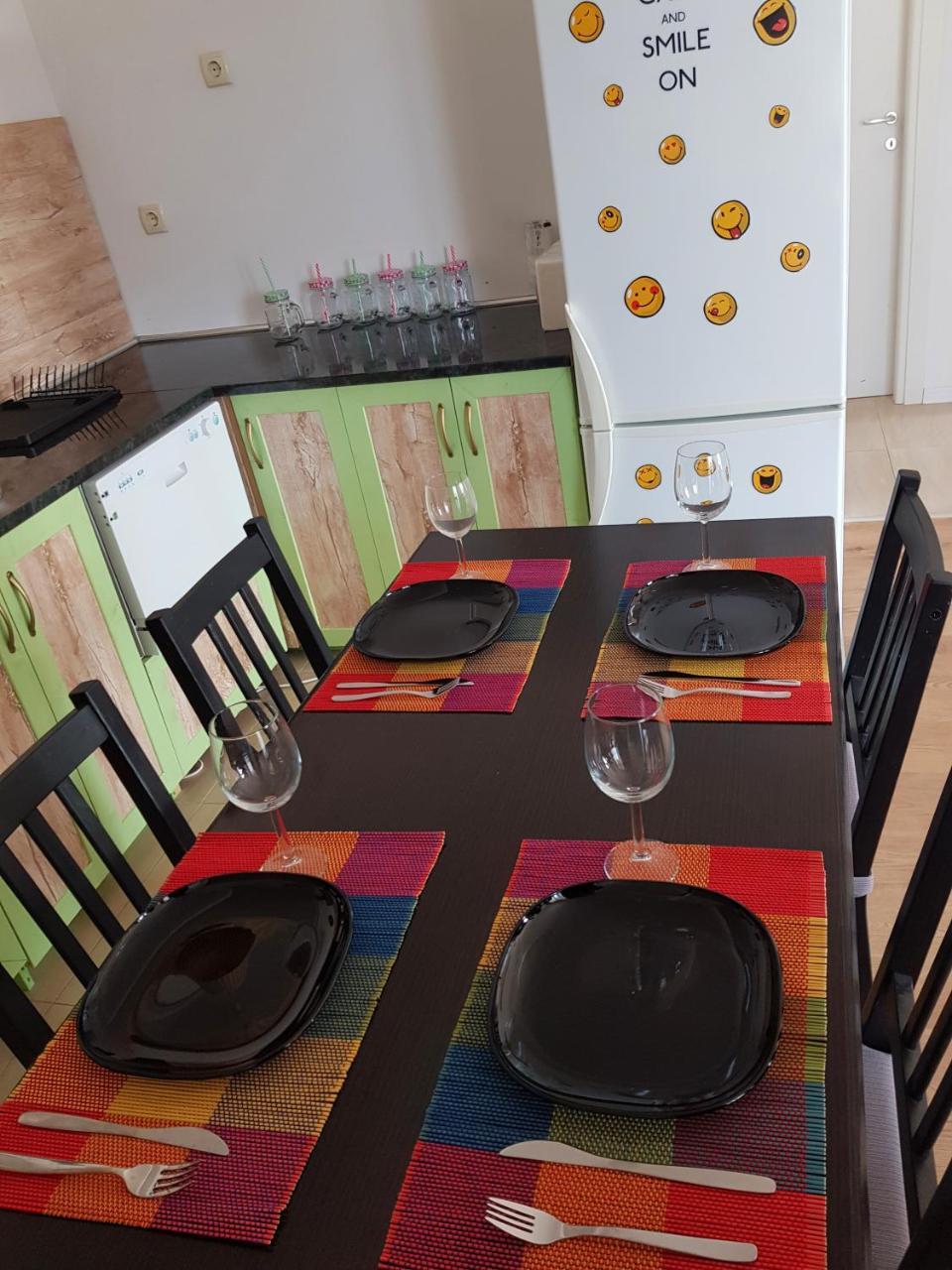 Modern Apartment With Pool In North Bucharest Cretuleasca エクステリア 写真